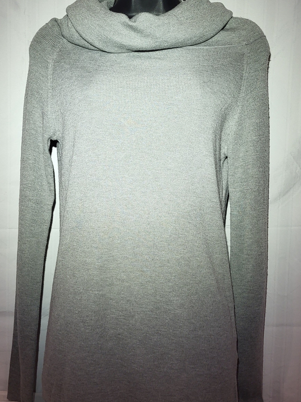 NWT Cowl Neck Ribbed Sweater - Gray